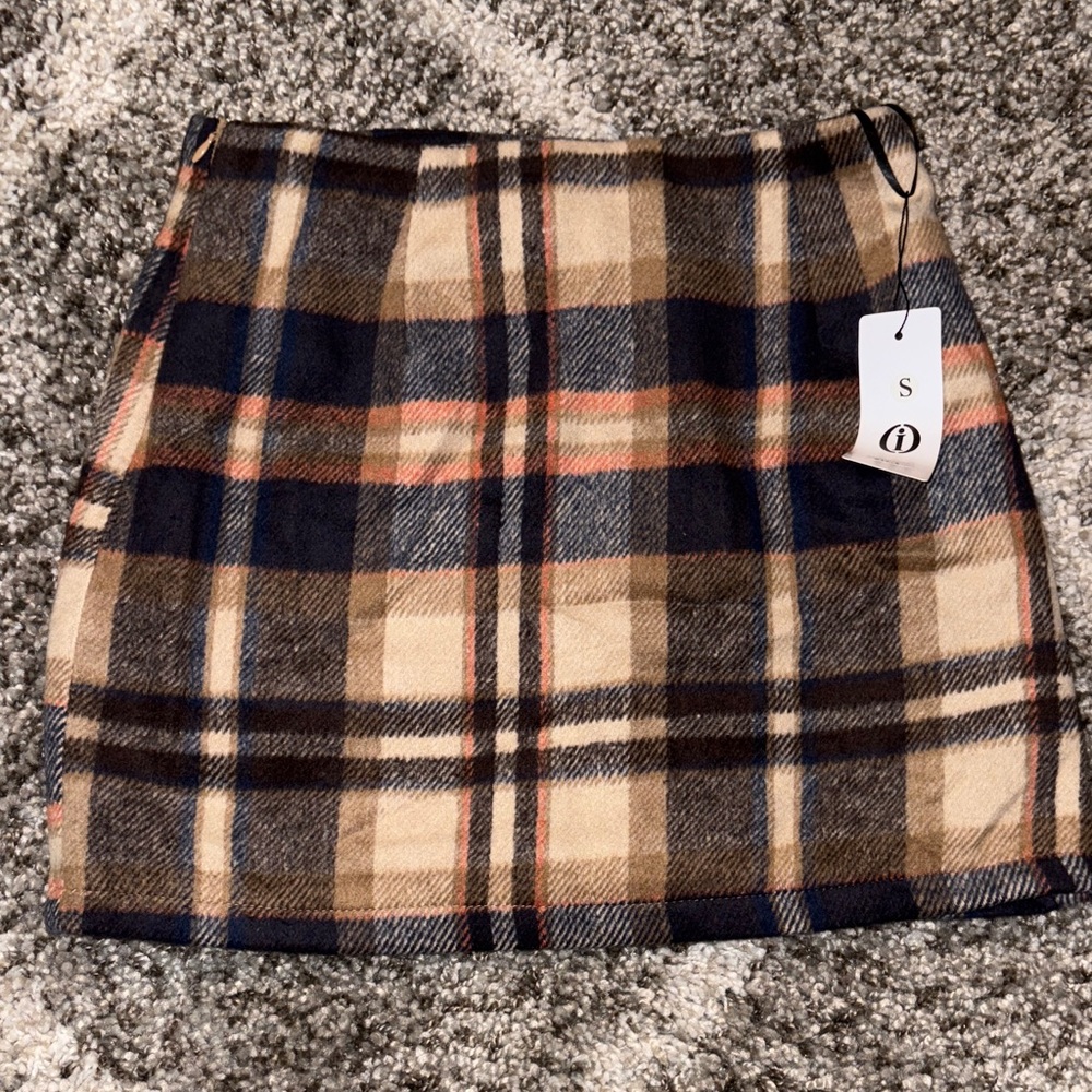 Amazon Plaid Mini Skirt - Beige and Navy